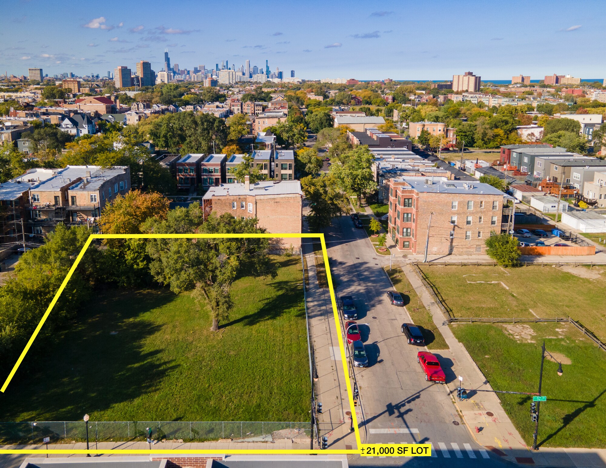 556 47th St, Chicago, IL à vendre Aérien– Image 1 sur 3
