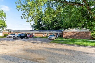 Plus de détails pour 6429 Starbrook Dr, Fayetteville, NC - Logement à vendre
