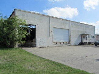 Plus de détails pour 2621 Lipan St, Corpus Christi, TX - Industriel/Logistique à vendre
