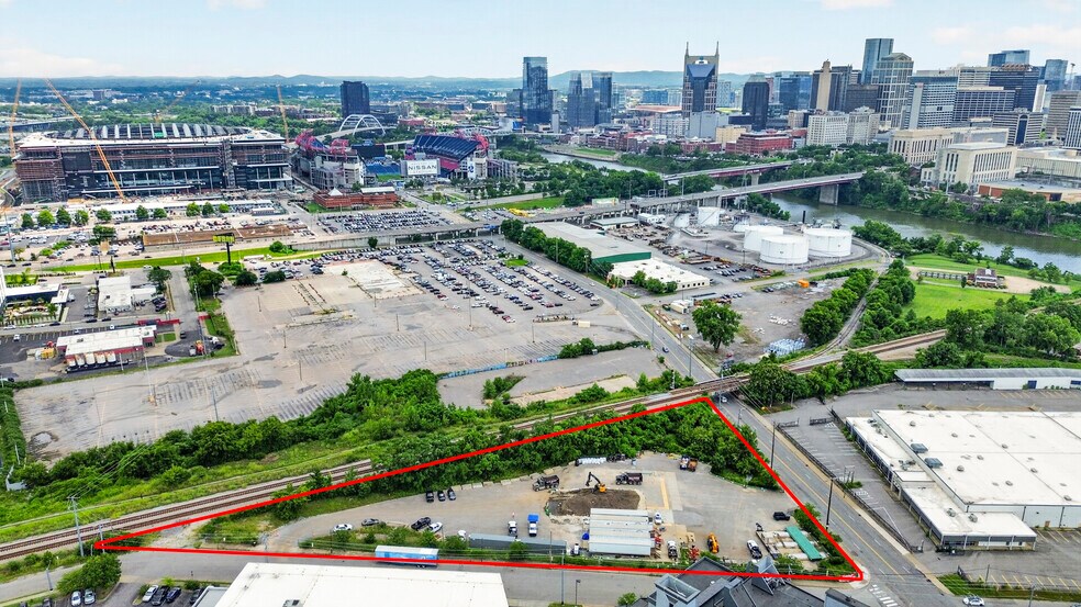 195 N 1st St, Nashville, TN à vendre - Photo de l’immeuble – Image 1 sur 3