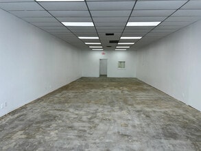 1501-1551 E Commercial Blvd, Fort Lauderdale, FL à louer Photo intérieure– Image 1 sur 1