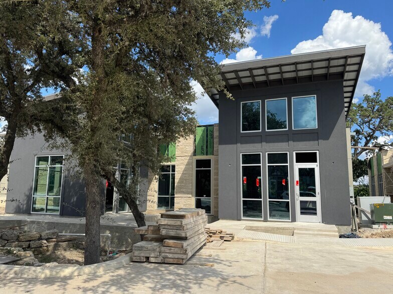 23119 Ih 10 W, San Antonio, TX à vendre - Photo de l’immeuble – Image 2 sur 4