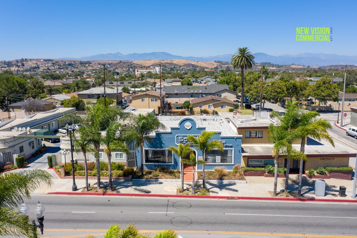 104 W Whittier Blvd, Montebello, CA à louer Photo principale– Image 1 sur 18