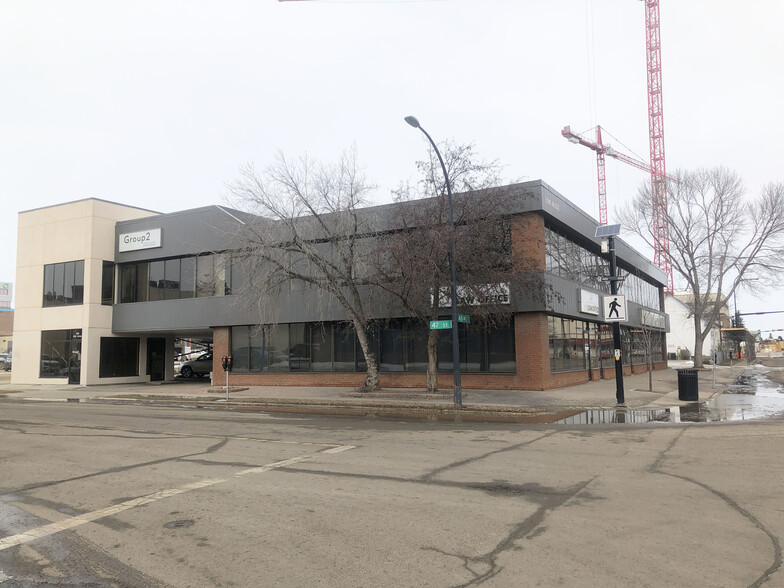 4706 48 Ave, Red Deer, AB à vendre - Photo de l’immeuble – Image 2 sur 6