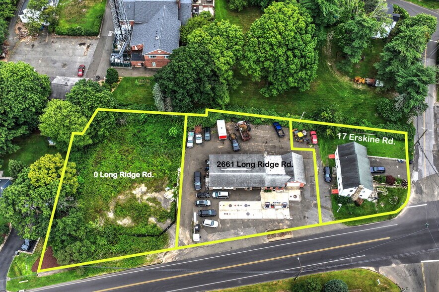 Three-Parcel Investment & Redevelopment portefeuille de 3 biens à vendre sur LoopNet.fr - Photo de l’immeuble – Image 1 sur 7