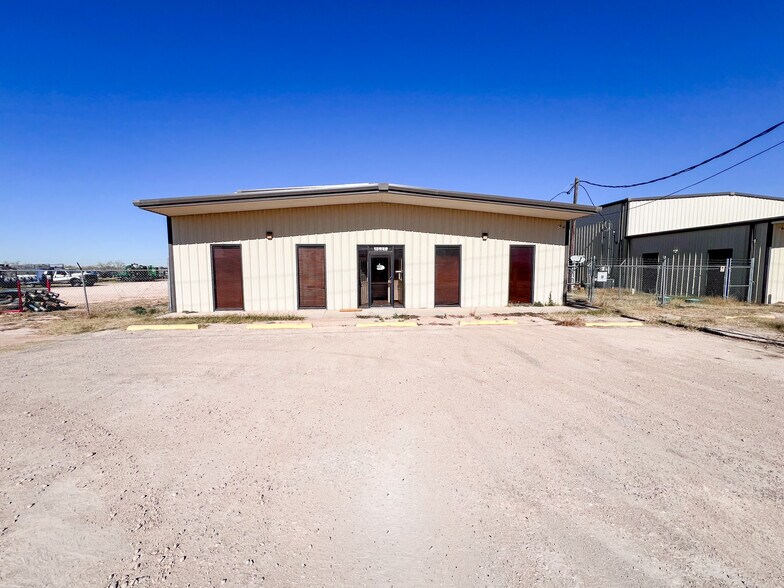 12620 W County Road 133, Odessa, TX à louer - Photo de l’immeuble – Image 3 sur 15