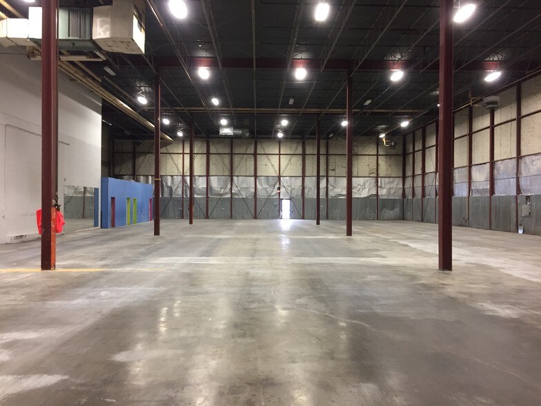 2959 Parsons Rd NW, Edmonton, AB à louer - Photo intérieure – Image 3 sur 4