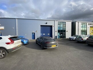 Plus de détails pour 4-6 Airfield Industrial Estate, Elvington - Industriel/Logistique à vendre