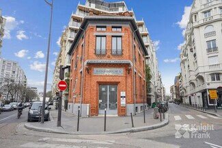 Plus de détails pour 34 Rue Castagnary, Paris - Bureau à louer
