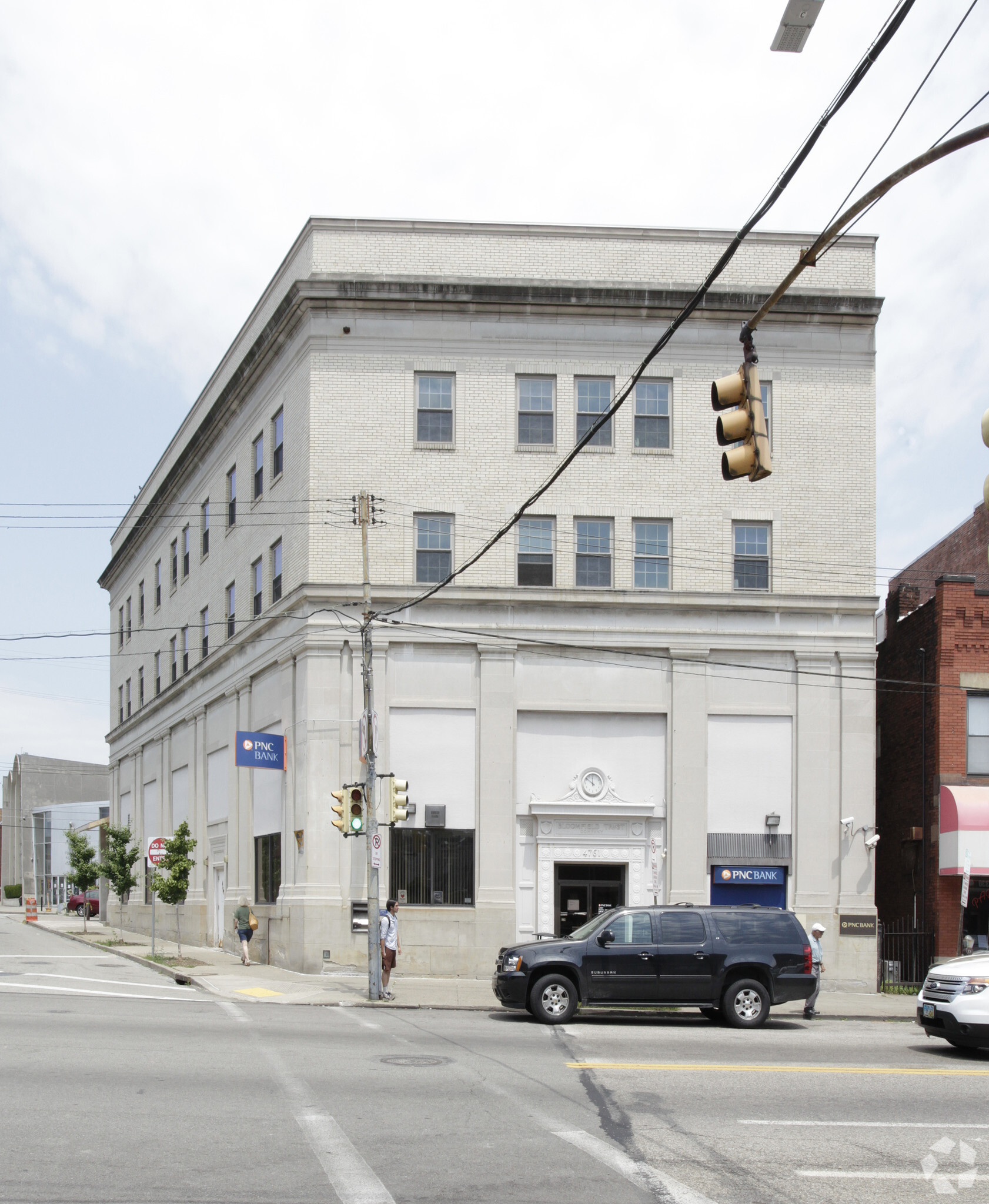 4761 Liberty Ave, Pittsburgh, PA à louer Photo principale– Image 1 sur 7