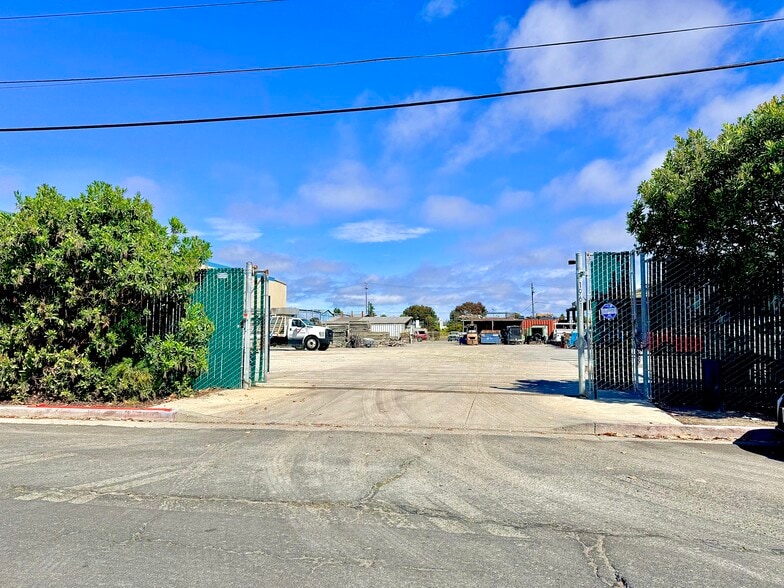 1961 Meeker Ave, Richmond, CA à vendre - Photo principale – Image 1 sur 16