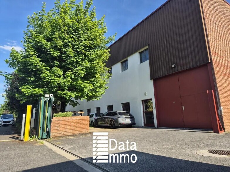 Industriel/Logistique dans Noisy-le-Grand à louer - Photo de l’immeuble – Image 1 sur 11