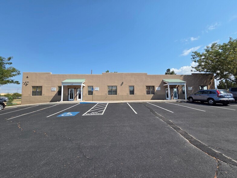 3600 Rodeo Ln, Santa Fe, NM à vendre - Photo de l’immeuble – Image 2 sur 13