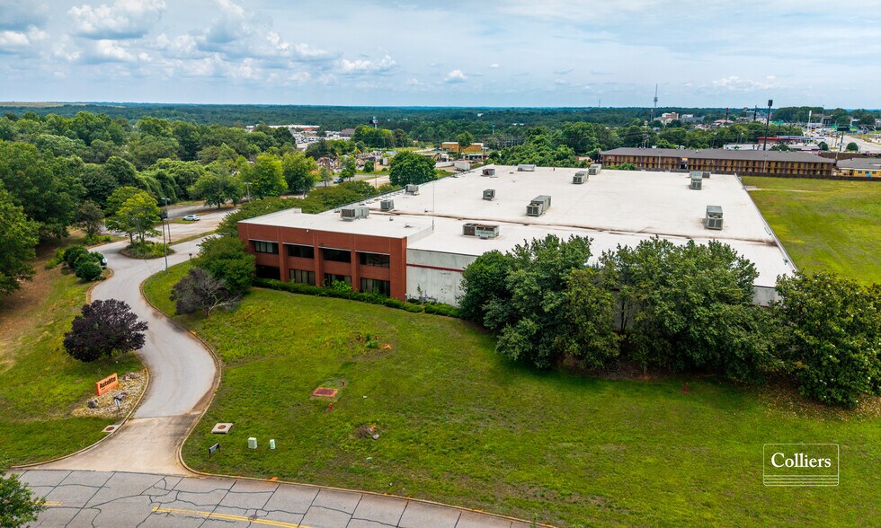 120 Ridgeview Center Dr, Duncan, SC à vendre - Photo de l’immeuble – Image 2 sur 14