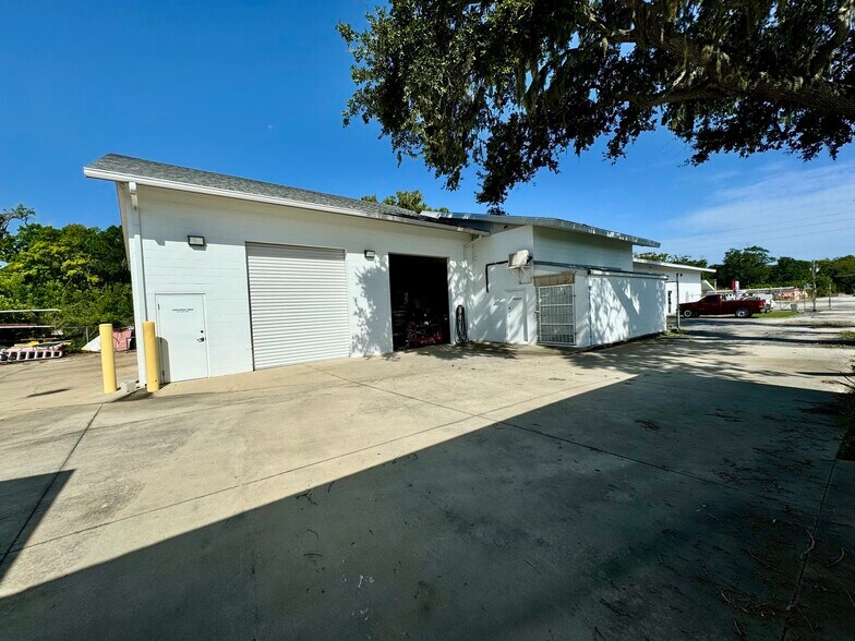 517 Mason Ave, Daytona Beach, FL à vendre - Photo de l’immeuble – Image 3 sur 27