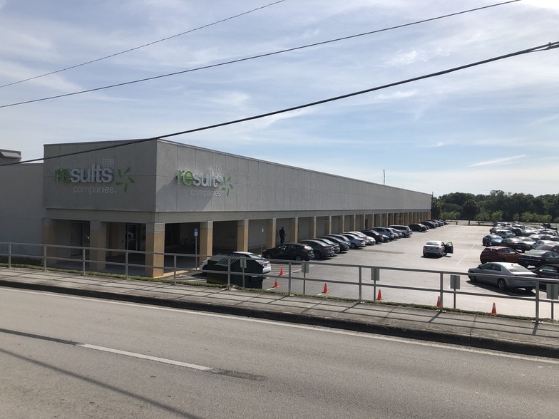 333 N Lake Parker Ave, Lakeland, FL à louer - Photo principale – Image 1 sur 7