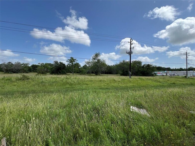 3420 Avenue D, Santa Fe, TX à louer - Photo de l’immeuble – Image 3 sur 8