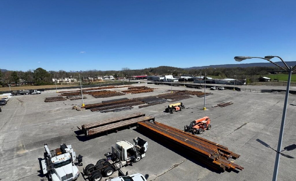 2228 S Cedar Ave, South Pittsburg, TN à vendre Photo de l’immeuble– Image 1 sur 13