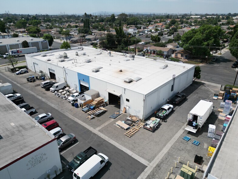 16100-16122 Orange Ave, Paramount, CA à louer - Aérien – Image 2 sur 4