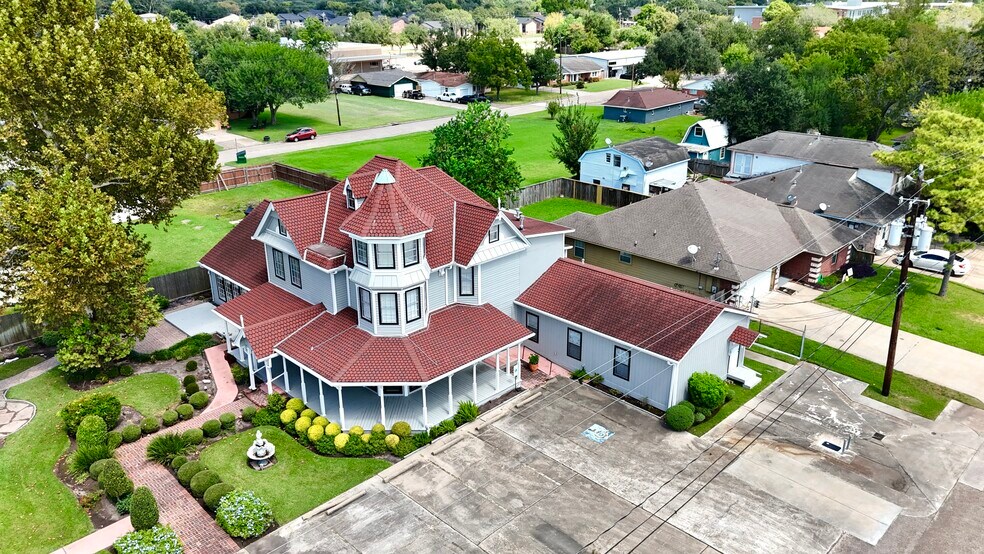 2805 Center St, Deer Park, TX à vendre - Photo de l’immeuble – Image 3 sur 34