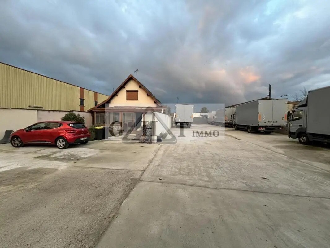 Terrain dans Viry-Châtillon à vendre Photo de l’immeuble– Image 1 sur 6