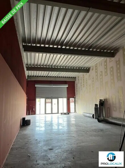 Local commercial dans Compiègne à louer - Photo intérieure – Image 2 sur 2