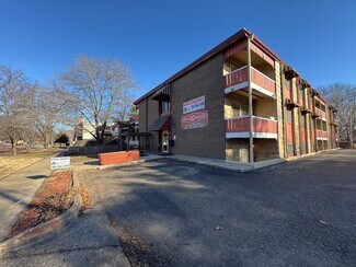 Plus de détails pour 1256 SW Fillmore St, Topeka, KS - Logement à vendre