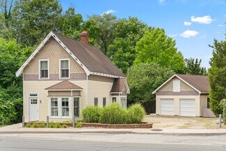 Plus de détails pour 67 Fort Salonga Rd W, Northport, NY - Bureau à vendre