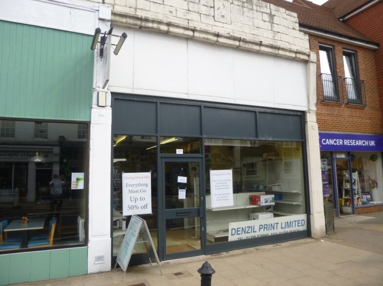 205 High St, Dorking à vendre - Photo de l’immeuble – Image 1 sur 1