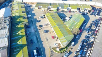 Plus de détails pour Fortune Way, Londres - Industriel/Logistique à louer