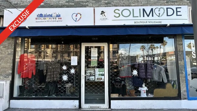 Plus de détails pour Local commercial à louer