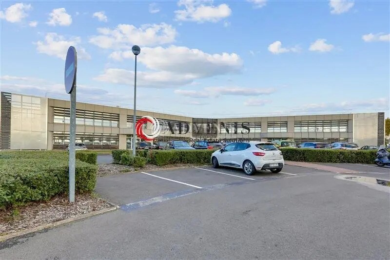 Bureau dans Orly à louer Photo de l’immeuble– Image 1 sur 8