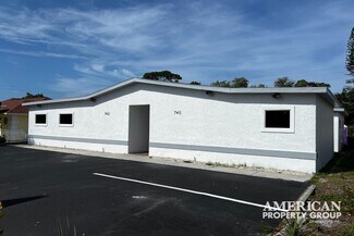 Plus de détails pour 740 The Rialto, Venice, FL - Bureau à louer