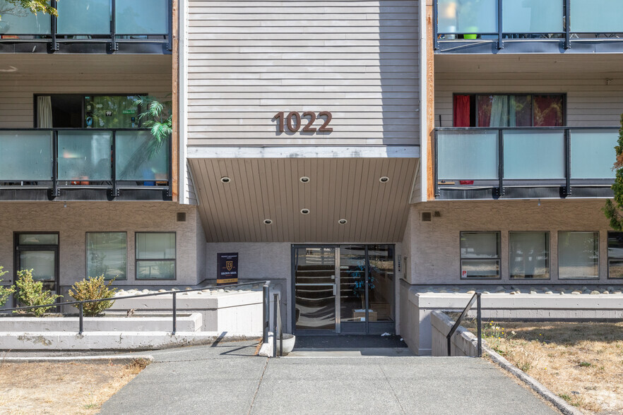 1022 Pandora Ave, Victoria, BC à louer - Photo de l’immeuble – Image 2 sur 4