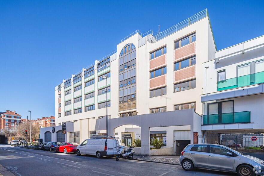 42-48 Rue Denis Papin, Ivry-sur-Seine à louer - Photo de l’immeuble – Image 2 sur 27