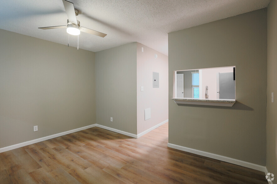 425 W Taft St, Wichita, KS à vendre - Photo intérieure – Image 2 sur 42