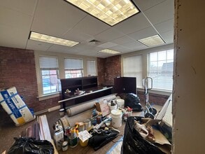 4-8 Court St, Plymouth, MA à louer Photo intérieure– Image 2 sur 2