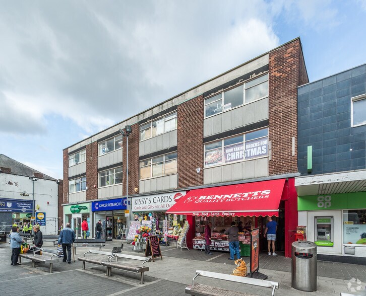 54B-54E Carlton St, Castleford à vendre - Photo de l’immeuble – Image 2 sur 2