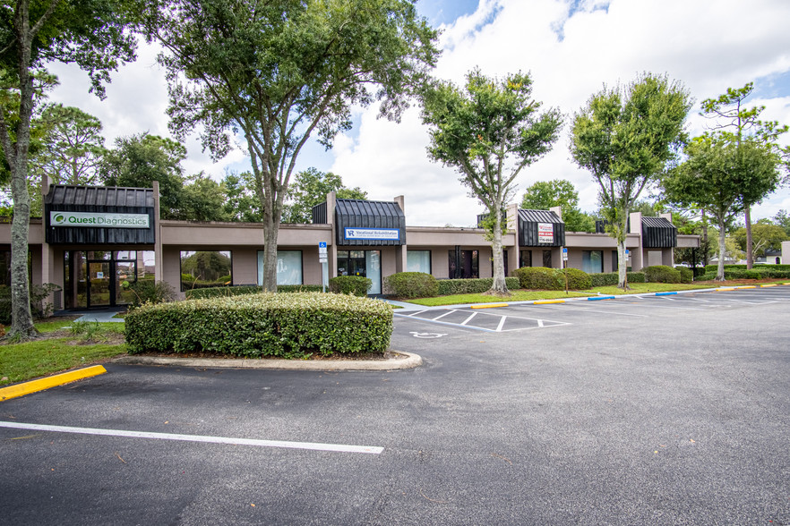 2750-2756 Enterprise Rd, Orange City, FL à louer - Photo de l’immeuble – Image 2 sur 9