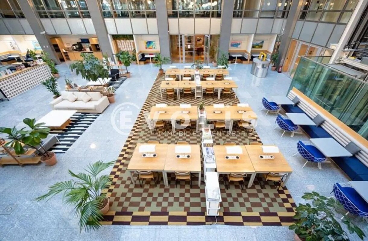 Bureau dans Paris à louer Photo de l’immeuble– Image 1 sur 11