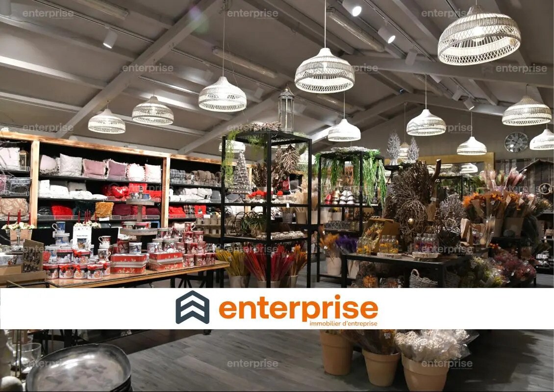 Local commercial dans Saint-Quentin à louer Photo intérieure– Image 1 sur 2