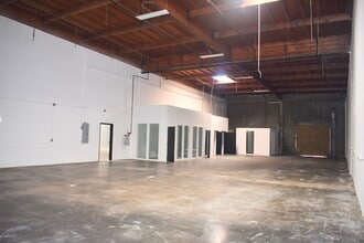 1617 W Rosecrans Ave, Gardena, CA à louer Photo intérieure– Image 2 sur 3