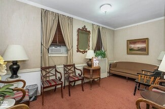 Plus de détails pour 5 E 84th St, New York, NY - Logement à vendre