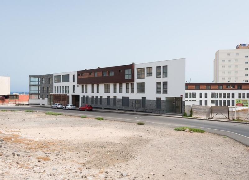 Local commercial dans Puerto del Rosario à vendre - Photo de l’immeuble – Image 2 sur 5