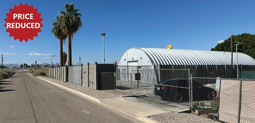 949 W Wells St, Blythe, CA à vendre - Photo de l’immeuble – Image 1 sur 3