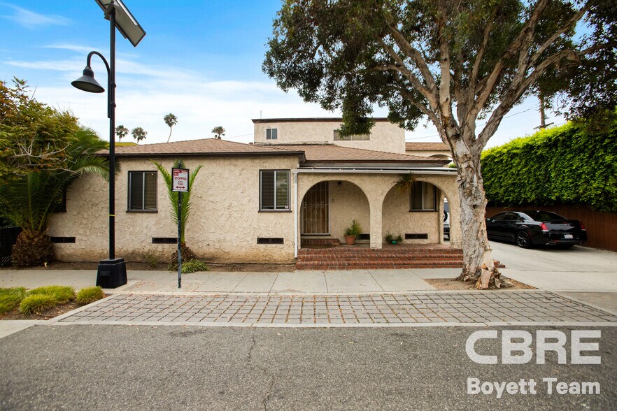 802 Ozone St, Santa Monica, CA à vendre - Photo de l’immeuble – Image 2 sur 20