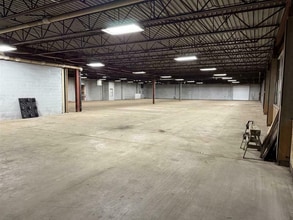 5225 Telegraph Rd, Toledo, OH à louer Photo intérieure– Image 2 sur 3