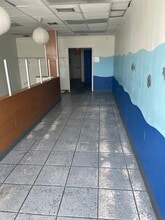 3315-3337 E Oakland Park Blvd, Fort Lauderdale, FL à louer Photo intérieure– Image 2 sur 2