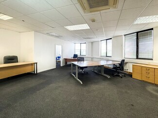 Plus de détails pour 268 A Chase Rd, Londres - Bureau à louer