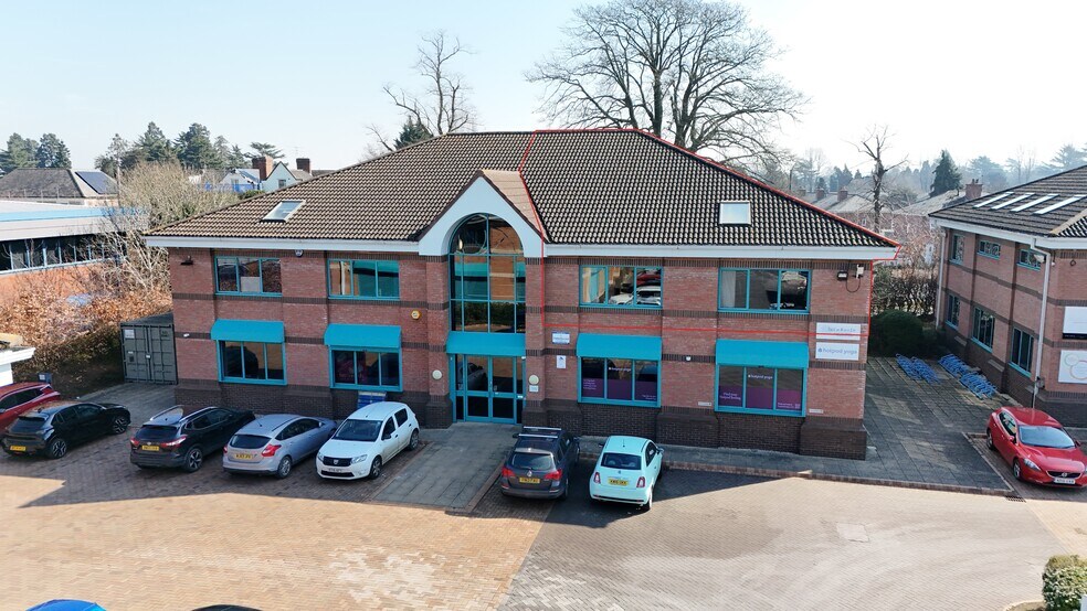 Tancred Clos, Leamington Spa à louer - Photo de l’immeuble – Image 2 sur 28